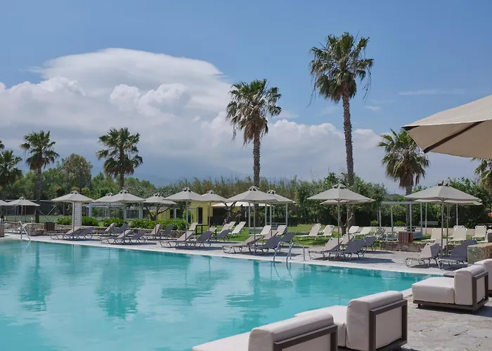 Atlantica Thalassa מלון 4*