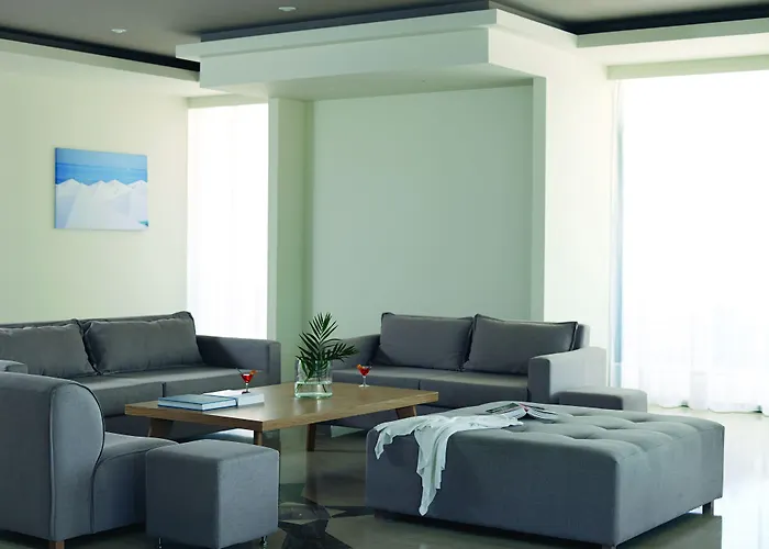 Atlantica Thalassa מלון