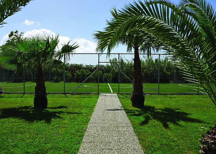 Atlantica Thalassa מלון